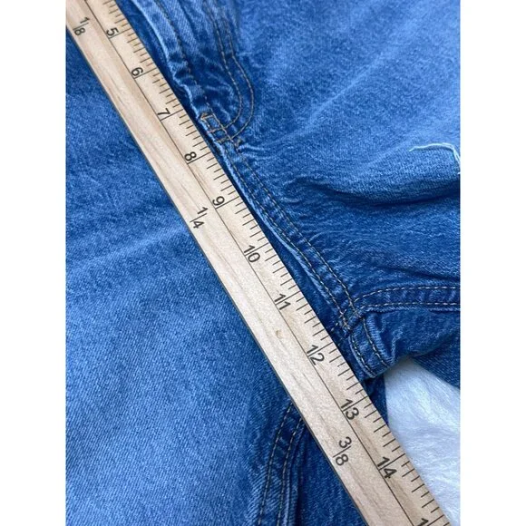 Zara Women's 6 High-Waist Ripped Denim Shorts 5" - Picture 4 of 7